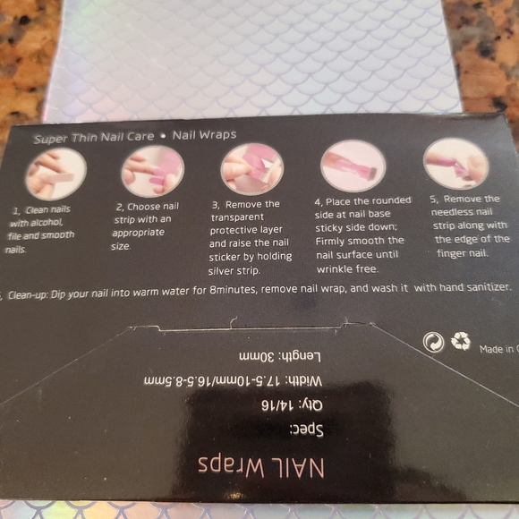 Nail Wraps W/ Mermaid Glitter (Dark Blue) 3/$15 - Picture 3 of 3